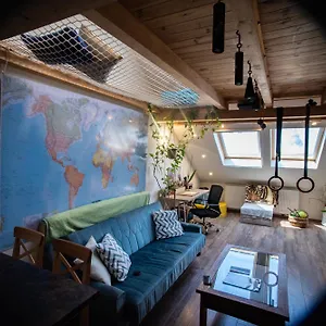 Treehouse Apartman